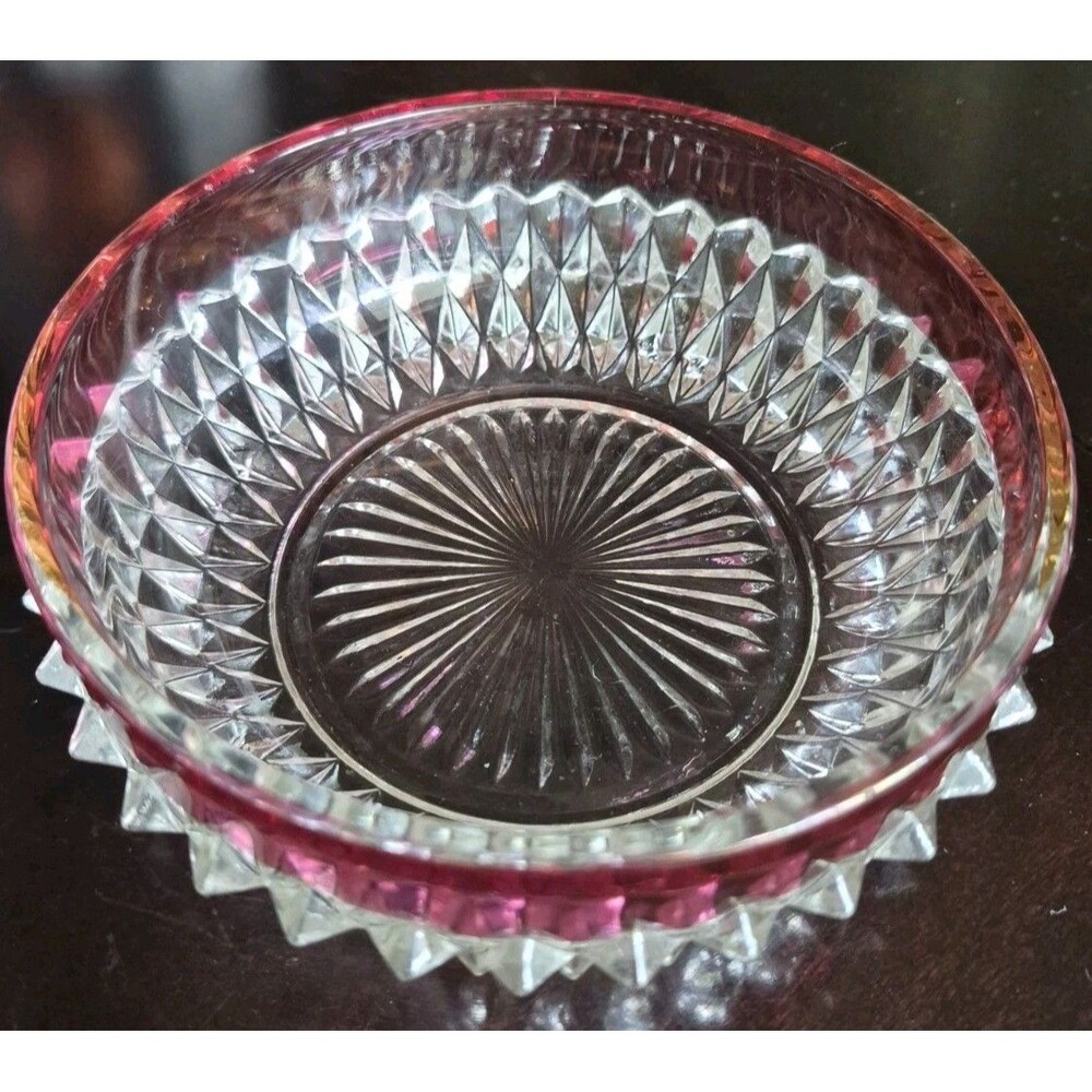 Vintage Indiana Glass Diamond Point Ruby Flashed Bowl 5 Inch Diameter